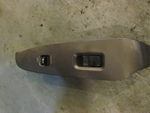 2005 Subaru Baja Front RH Passenger Door Switch