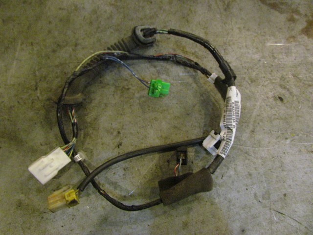 2005 Subaru Baja Rear RH LH Pass Driver Door Wiring 81822AE15A