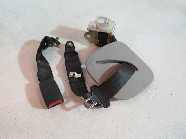 2005 Subaru Baja Rear RH Passenger Seat Belt & Buckle