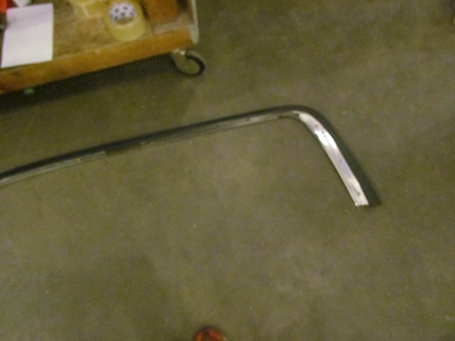 2005 Subaru Baja LH Driver Exterior Upper Window Trim