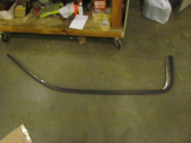 2005 Subaru Baja RH Passenger Exterior Upper Window Trim