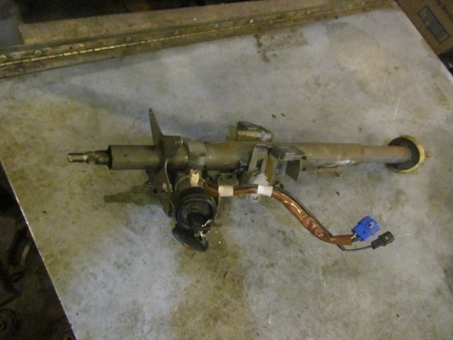 2005 Subaru Baja MT Steering Column w/Key & Fob