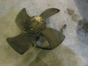 2004 Infiniti G35 Sedan RH Passenger Radiator Fan Blade