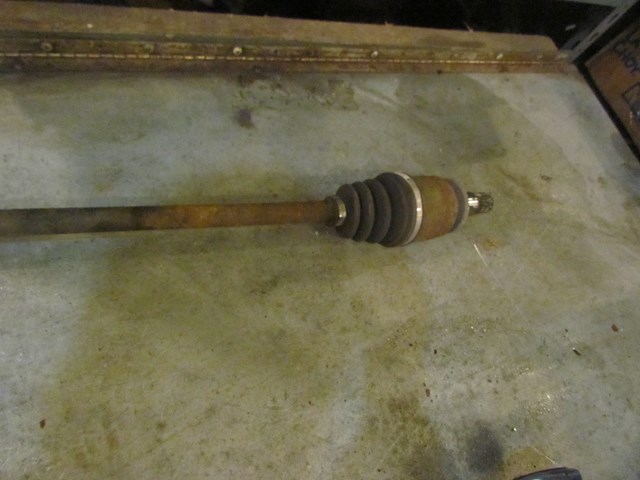 2005 Subaru Baja RH Passenger Rear CV Axle 