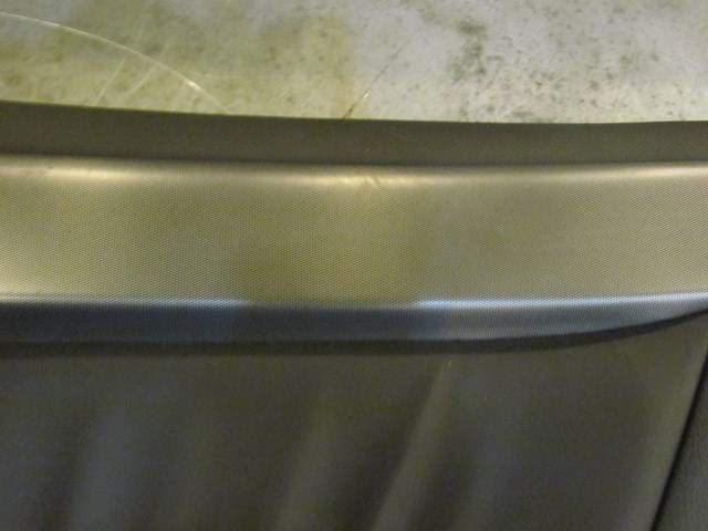 2006 Infiniti M45 Sport Rear RH Pass Door Panel w/Switch