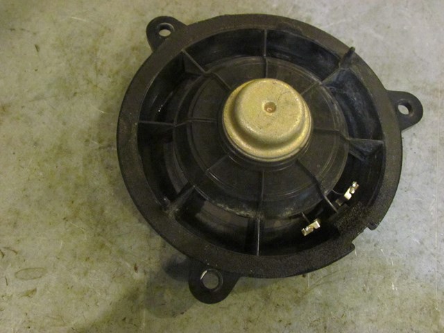 2006 Infiniti M45 Rear RH Passenger Door Speaker 28156 AM900