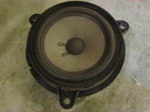 2006 Infiniti M45 Rear RH Passenger Door Speaker 28156 AM900