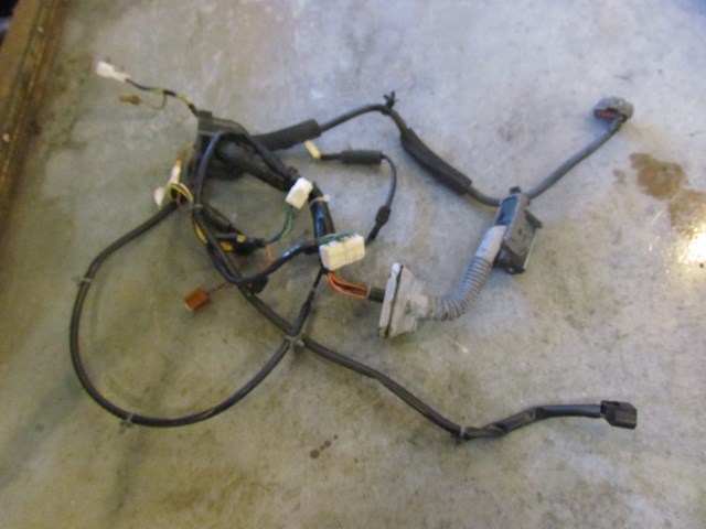 2006 Infiniti M45 Front RH Passenger Door Wiring 24124EH103