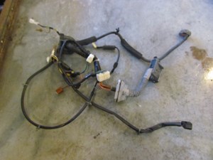 2006 Infiniti M45 Front RH Passenger Door Wiring 24124EH103