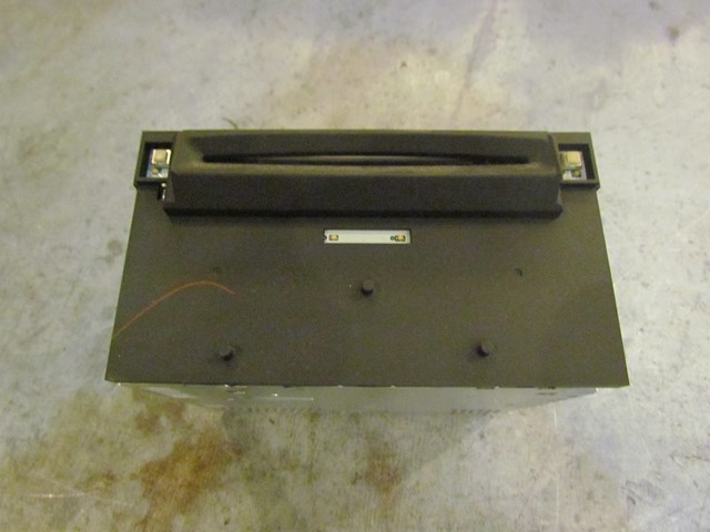06 Infiniti M45 Sport Disc Changer Radio