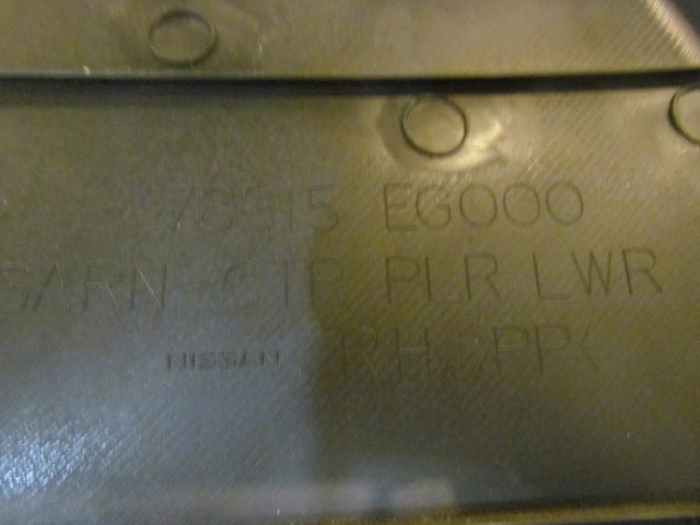 2006 Infiniti M45 RH Pass Lower B Pillar Trim 76915 EG000