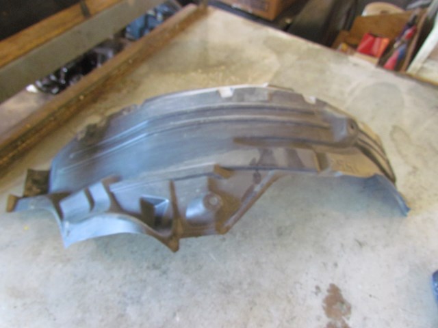 2006 Infiniti M45 Front LH Driver Fender Liner Rear Portion 63843EG000