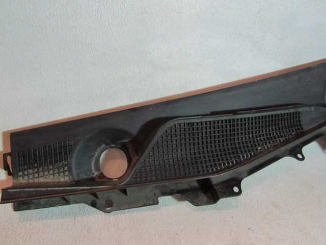 2006 Infiniti M45 LH Driver Wiper Cowl 66863EH100