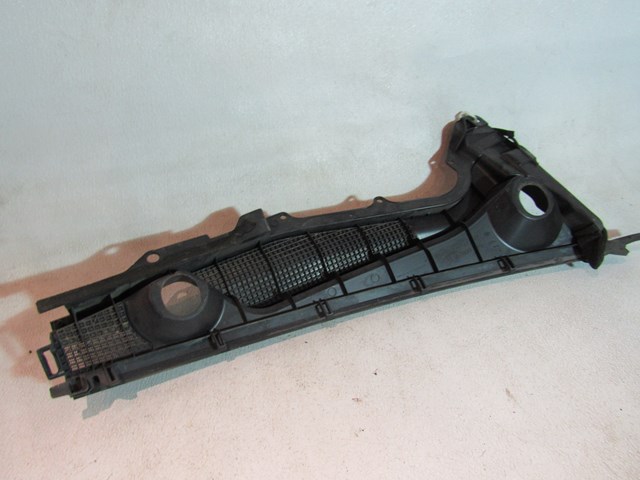 2006 Infiniti M45 LH Driver Wiper Cowl 66863EH100