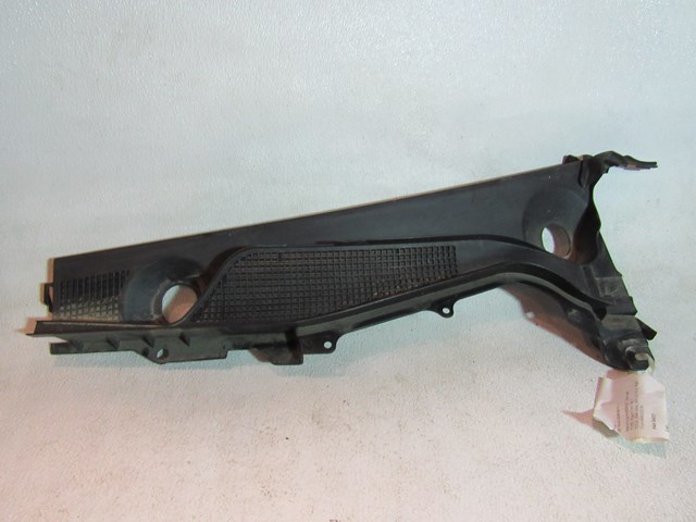 2006 Infiniti M45 LH Driver Wiper Cowl 66863EH100