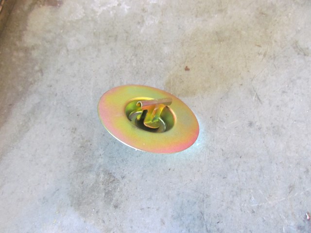 2006 Infiniti M45 Spare Tire Anchor