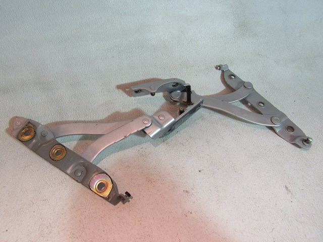 2006 Infiniti M45 Trunk Hinges RH & LH 