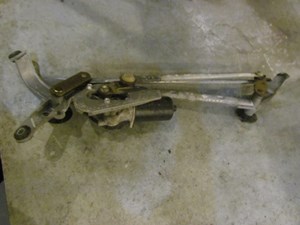 2006 Infiniti M45 Windshield Wiper Motor