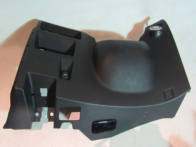 2006 Infiniti M45 LH Lower Dash Panel Start/Stop Button