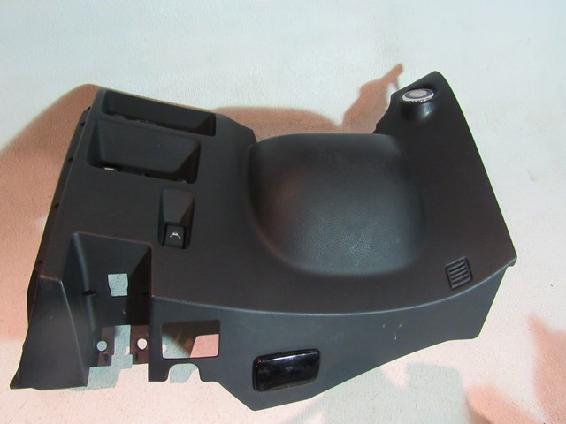 2006 Infiniti M45 LH Lower Dash Panel Start/Stop Button