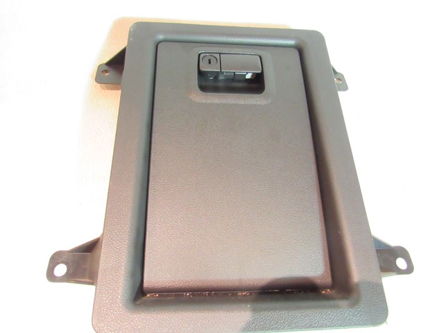 2006 Infiniti M45 Trunk Pass Through Door