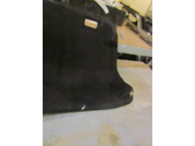 2006 Infiniti M45 Trunk Lid Moulding