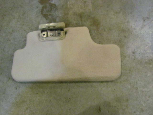 2006 Infiniti M45 LH Driver Small Sun Visor