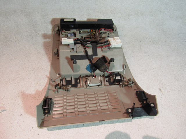 2006 Infiniti M45 Dome Light