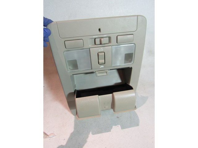 2006 Infiniti M45 Dome Light