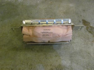 2006 Infiniti M45 RH Passenger Dash Bag