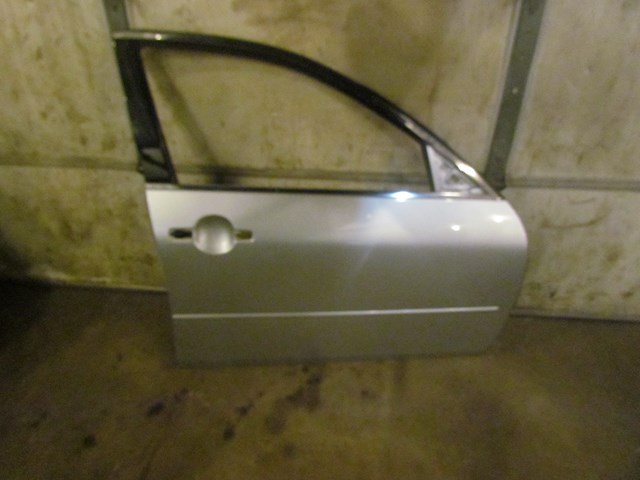 2006 Infiniti M45 Front RH Passenger Door-Details for shipping info