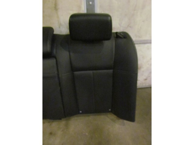 2006 Infiniti M45 Rear Seat Back w/Headrests