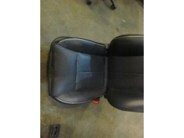 2006 Infiniti M45 Sport Front RH Pass Seat-Details for shipping info