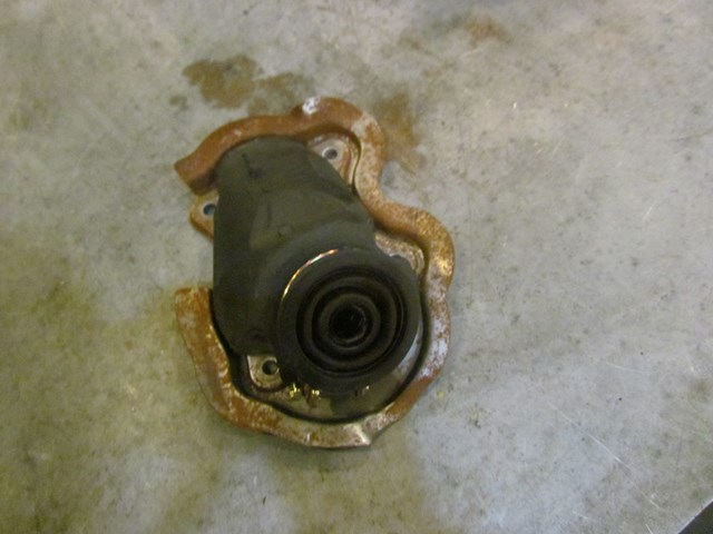 2006 Infiniti M45 Steering Column Firewall Boot