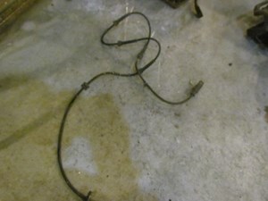 2006 Infiniti M45 S RWD Front LH Driver ABS Sensor 47910 EG000