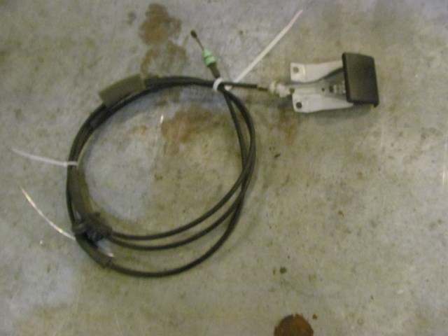 2006 Infiniti M45 Hood Release Cable & Latch