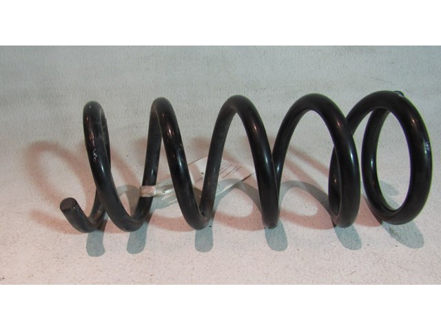 2006 2007 Infiniti M45 Sport RWD Rear LH Driver Coil Spring