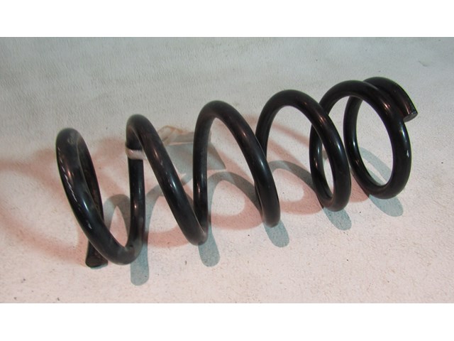 2006 2007 Infiniti M45 Sport RWD Rear LH Driver Coil Spring
