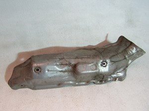 2006 Infiniti M45 RH Passenger Exhaust Manifold Heat Shield