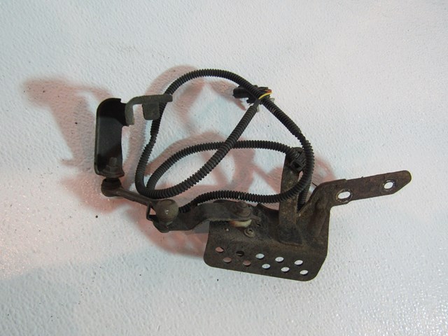 2006 Infiniti M45 RWD LH Driver Rear Headlight Leveling Sensor