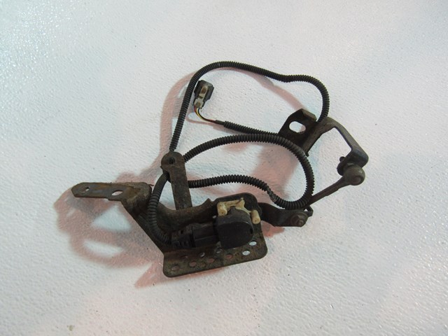 2006 Infiniti M45 RWD LH Driver Rear Headlight Leveling Sensor