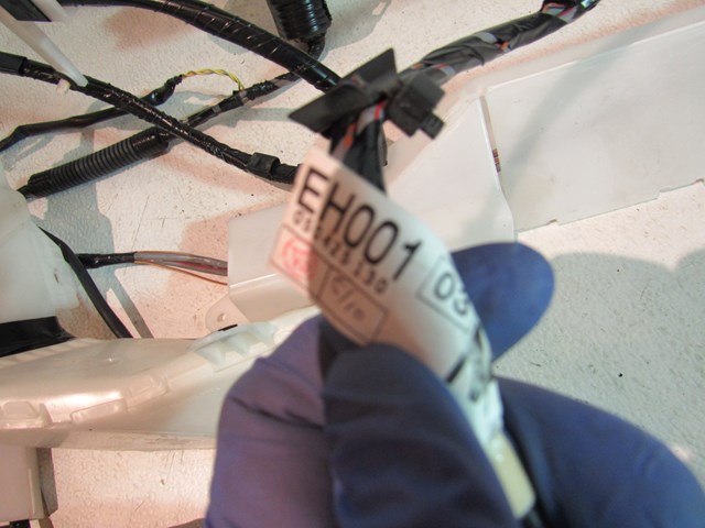 2006 Infiniti M45 RH Passenger Body Wire Harness 24017 EH001