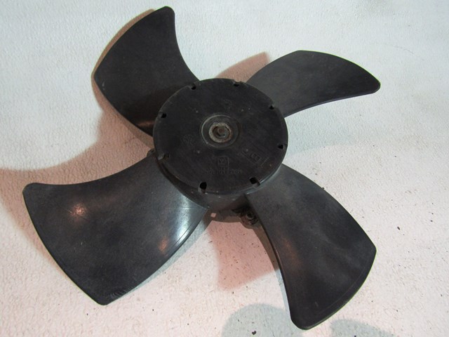 2006 Infiniti M45 RH Passenger Radiator Fan Blade