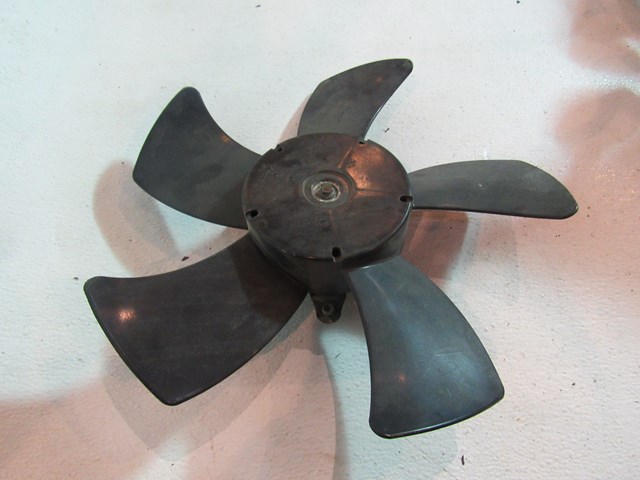 2006 Infiniti M45 LH Driver Radiator Fan Blade