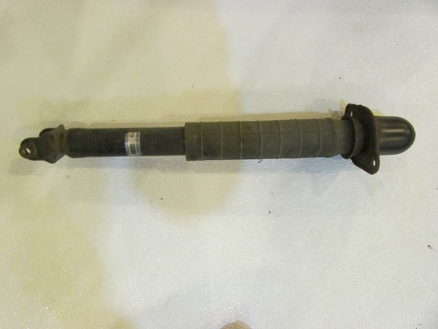 2006 Infiniti M45 RWD Rear RH Strut Shock Absorber OEM 56210 EG00A