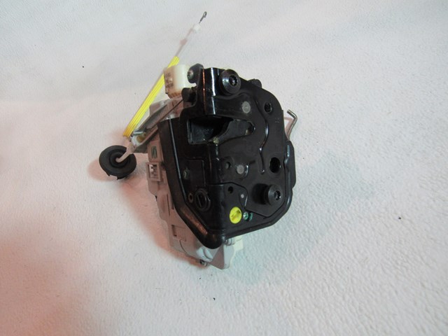 2006 Audi S4 Rear LH Driver Door Lock Actuator 8E0839015