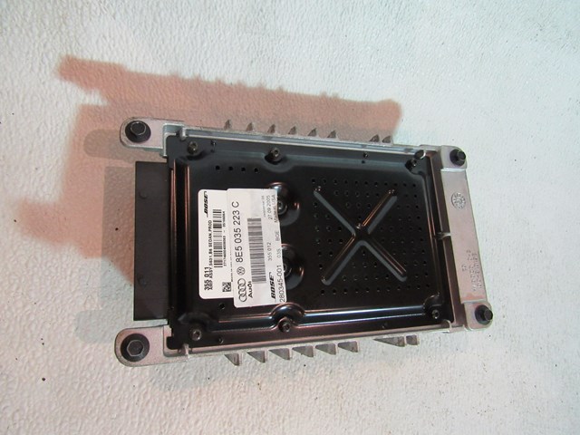 2006 Audi S4 Bose Amplifier 8E5 035 223 C