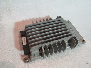 2006 Audi S4 Bose Amplifier 8E5 035 223 C