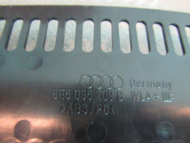 2006 Audi S4 Sirius Satellite Control Module 8E0035593 D