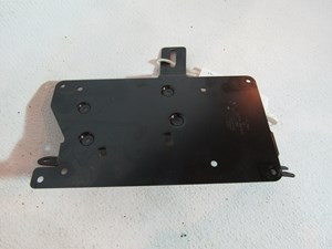 2006 Audi S4 Amplifier Bracket 8E5 035 464 A